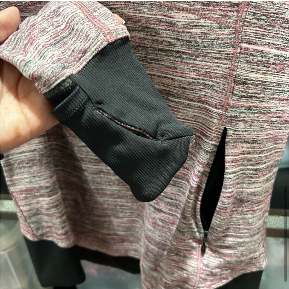 lululemon runderfull Hlaf zip womens size 4 - Picture 3 of 9